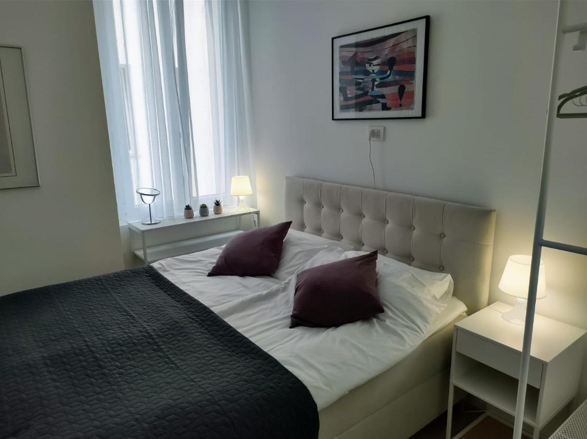 Boutique Apartments Cecilia Trieszt Kültér fotó